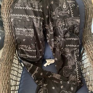 American Stitch. Bandana print. Black & white. Lots of cute pockets.